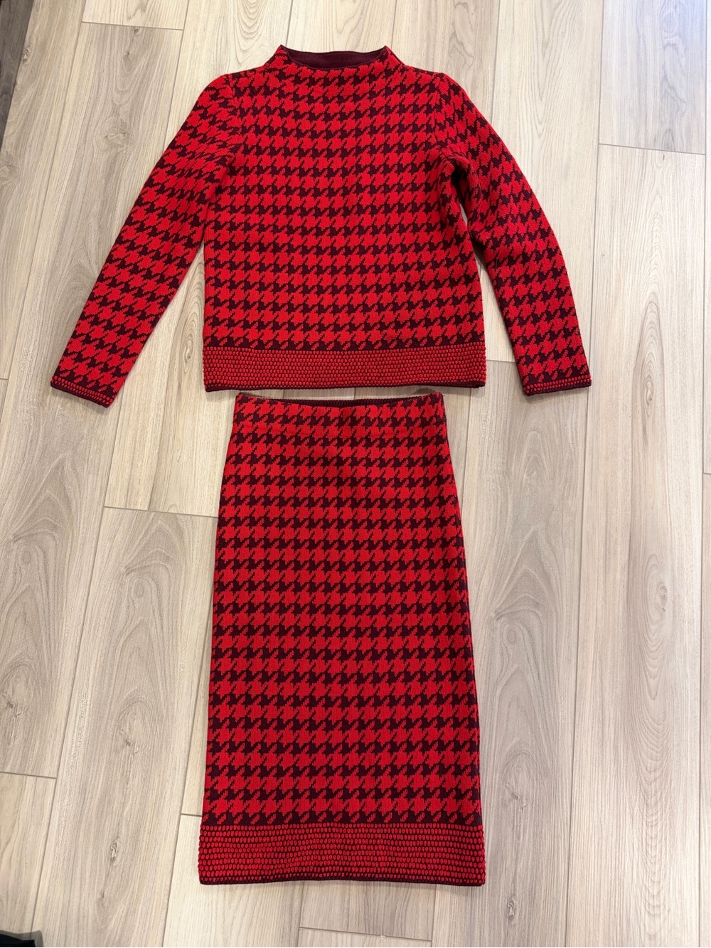 Ann Taylor Red & Black Houndstooth Knit Two-Piece Set